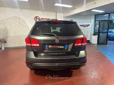 Fiat Freemont AUTOMATICA Grigio usata Roma