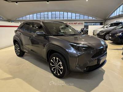 Toyota Yaris Cross Yaris Cross 1.5 Hybrid 5p. E-CVT ---- tua a 377,00 al mese Grigio usata Castellanza