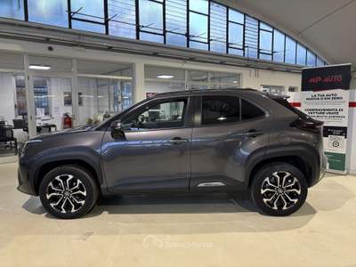 Toyota Yaris Cross Yaris Cross 1.5 Hybrid 5p. E-CVT ---- tua a 377,00 al mese Grigio usata Castellanza