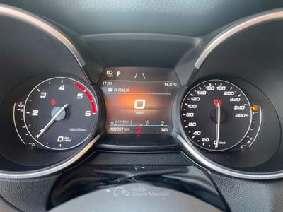 Alfa Romeo Stelvio 2.2 TD 190 CV AT8 Q4 Business PREZZO REALE Nero usata Casalgrande