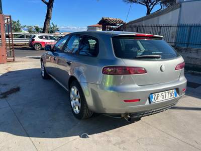 Alfa Romeo 159 Alfa romeo 159 1.9 diesel station wagon anno 2008 Grigio usata Qualiano