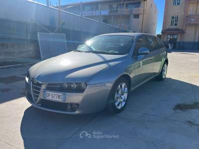 Alfa Romeo 159 Alfa romeo 159 1.9 diesel station wagon anno 2008 Grigio usata Qualiano