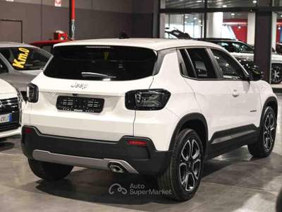 Jeep Avenger 1.2 Turbo 100 CV Summit Bianco usata Pianezza
