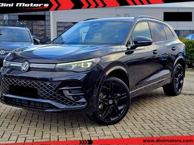 Volkswagen Tiguan 2.0 TDI 150CV DSG R-Line Plus IVA ESPOSTA LEGGE104 Nero usata Sant'Angelo in vado