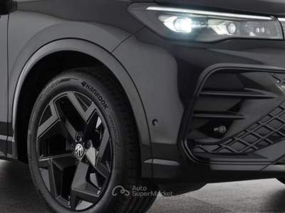 Volkswagen Tiguan 2.0 TDI 150CV DSG R-Line Plus IVA ESPOSTA LEGGE104 Nero usata Sant'Angelo in vado