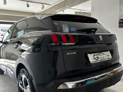 Peugeot 3008 Peugeot  3008 Gt-line Nero usata CORIGLIANO-ROSSANO