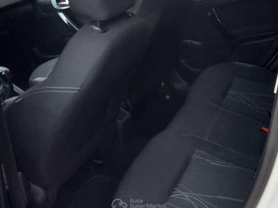 Peugeot 208 5p 1.6 bluehdi Active 75cv Bianco usata Crispano