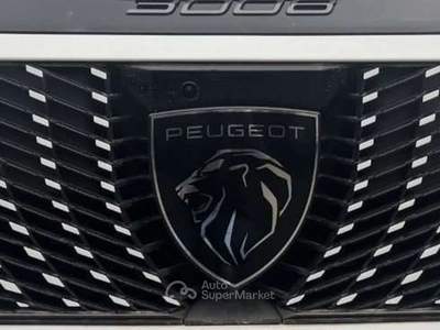 Peugeot 3008 Hybrid 145CV GT+360° Vision &Drive AssistPlus Bianco usata Romano di Lombardia