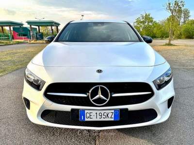 Mercedes-Benz Classe A Mercedes classe A250e Hybrid 218cv anno 2021 km certificati MB Bianco usata Rivanazzano Terme