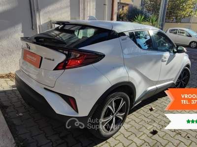 Toyota C-HR C-HR 1.8 Hybrid E-CVT Lounge Bianco usata Chieti