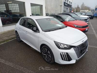 Peugeot 208 1.2 hybrid Business 110cv e-dcs 6 Bianco usata Novi Ligure