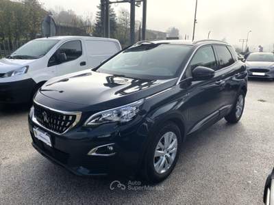 Peugeot 3008 BlueHDi 130 EAT8 Business NAVIGATORETELECAMERA Grigio usata Atripalda