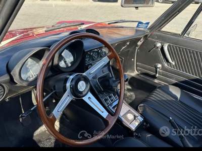 Alfa Romeo Spider spider 1750 anno 1970 Rosso usata Massarosa