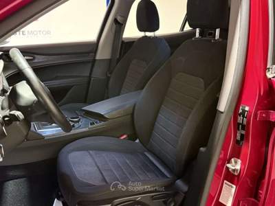 Alfa Romeo Stelvio 2.2 160 CV AT8 RWD Business - PROMO Rosso usata Este