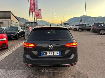 Volkswagen Passat Passat Bs. 2.0 BiTDI 4MOT DSG Highl. BMT Grigio usata Lavis