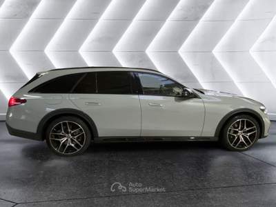 Mercedes-Benz Classe E E 450 d Mild hybrid 4Matic S.W. Premium All Terrain Grigio usata Napoli