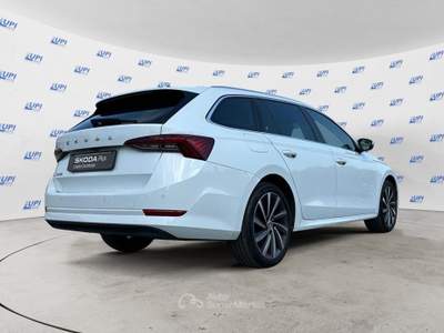 Skoda Octavia Wagon 2.0 tdi evo Style 150cv Bianco usata Pistoia