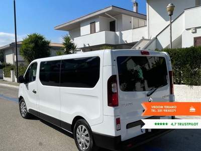 Renault Trafic Trafic T29 2.0 dCi 120CV PL-TN Zen Heavy Bianco usata Teramo