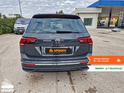 Volkswagen Tiguan Tiguan 2.0 TDI 150 CV SCR DSG Life Grigio usata Perugia