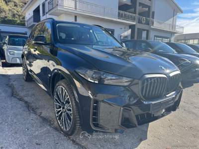 BMW X5 X5 xDrive30d 48V Msport Nero usata Agnone