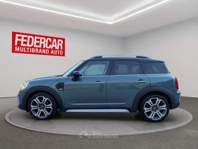 MINI Cooper 2.0 Yours all4 auto Verde usata Lecce
