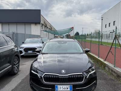 Skoda Octavia SKODA OCTAVIA 2.0 TDI SW DSG SELECTION 150 CV Nero usata Palazzolo sull'Oglio
