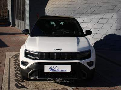Jeep Avenger 1.2 Turbo 145cv MHEV 4xe Upland TETTO Bianco usata Denno