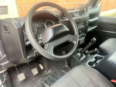 Land Rover Defender Defender 110 2.4 td SE SW 7 posti Argento usata Biella