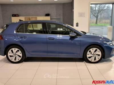 Volkswagen Golf 8.5 2.0 TDI 150 CV DSG STYLE + REARVIEW + I.Q LED Blu/Azzurro usata Quinzano D'oglio