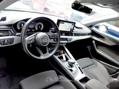 Audi A4 40 TDI 204 CV S-tronic Business GANCIO TRAINO Nero usata Savona