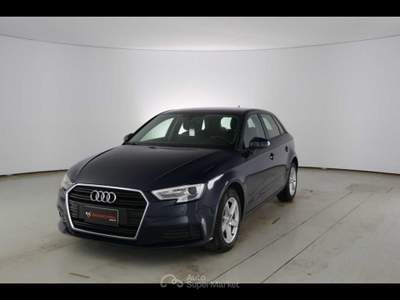 Audi A3 SPB 1.6 TDI 116 CV Business Blu/Azzurro usata Castenaso