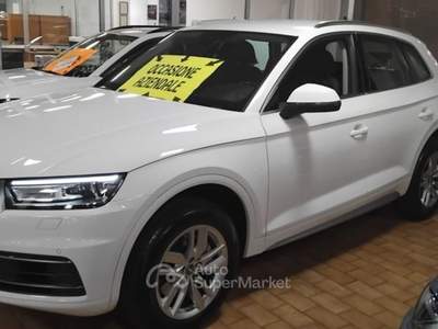 Audi Q5 2.0 TDI 190 CV quattro S tronic Business Sport Bianco usata Vigevano