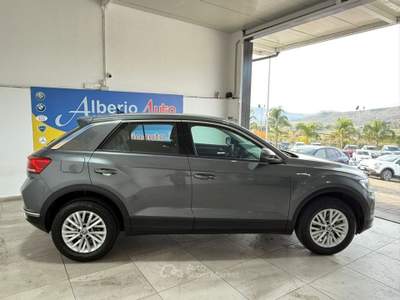 Volkswagen T-Roc 2.0 TDI SCR 150 CV DSG Business BlueMotion Technol Grigio usata ADRANO