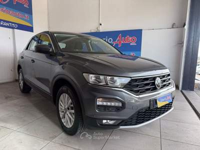 Volkswagen T-Roc 2.0 TDI SCR 150 CV DSG Business BlueMotion Technol Grigio usata ADRANO