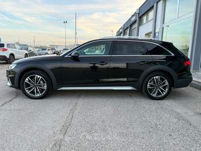 Audi A4 UNICO PROPRIETARIO Nero usata Modugno