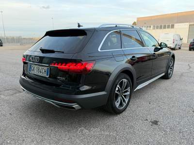 Audi A4 UNICO PROPRIETARIO Nero usata Modugno