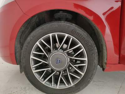 Lancia Ypsilon Ypsilon 1.3 mjt gold s&s 95cv Rosso usata Este