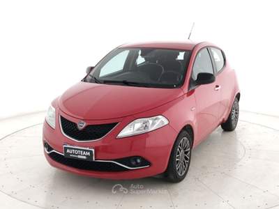 Lancia Ypsilon Ypsilon 1.3 mjt gold s&s 95cv Rosso usata Este