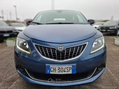 Lancia Ypsilon Ypsilon 1.0 FireFly 5pS&S Hyb. Eco Silv. Nero usata RIMINI