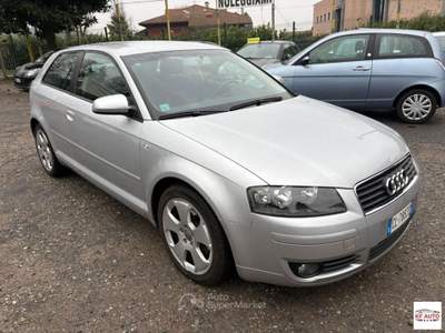 Audi A3 2.0 16V TDI Attraction Argento usata Borgo Ticino