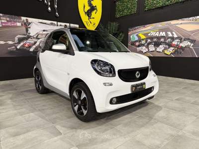 Smart ForTwo 1.0 Superpassion 71cv twinamic Bianco usata Lesmo
