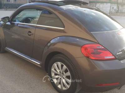Volkswagen Maggiolino Volkswagen maggiolino 1.6 Designo tettuccio Marrone usata Lucera