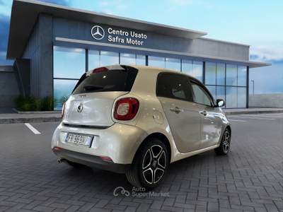 Smart ForFour forfour 70 1.0 twinamic Passion Argento usata Rende