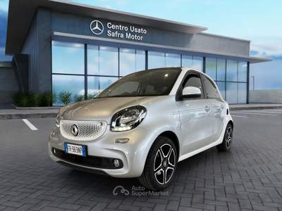 Smart ForFour forfour 70 1.0 twinamic Passion Argento usata Rende