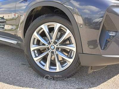 BMW X4 xDrive20d 48V Grigio usata Putignano