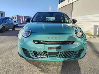 Fiat 600 Hybrid 100 cv POP TURBO BENZINA Arancione usata Putignano