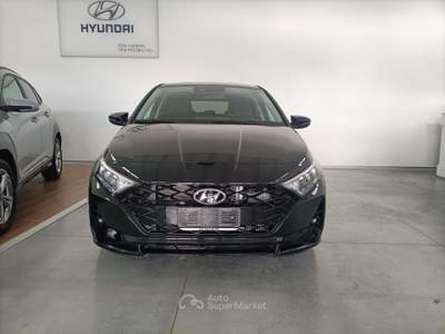Hyundai i20 1.0 90cv MPI MT connectline Nero usata Putignano