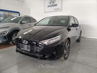 Hyundai i20 1.0 90cv MPI MT connectline Nero usata Putignano