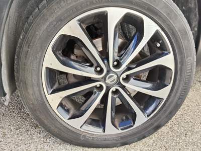 Nissan Qashqai 1.6 131cv TEKNA 360 4wd GANCIO TRAINO Bianco usata Putignano
