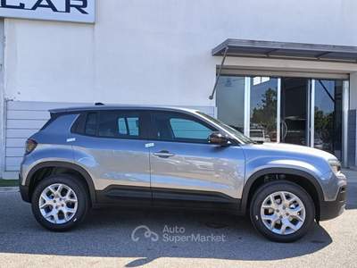 Jeep Avenger NUOVA 1.2 benzina manuale 100 cv Argento usata Putignano